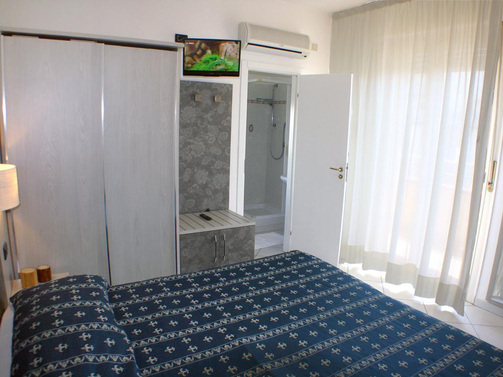 Hotel Europa Park Lido di Spina Luaran gambar