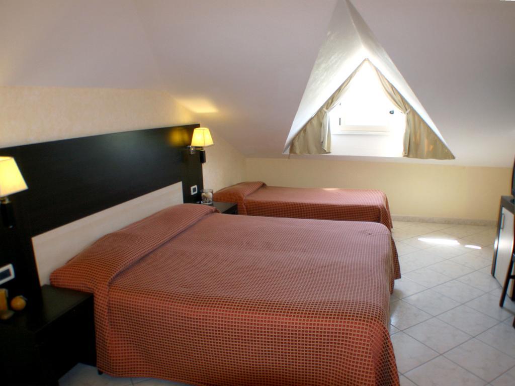 Hotel Europa Park Lido di Spina Luaran gambar