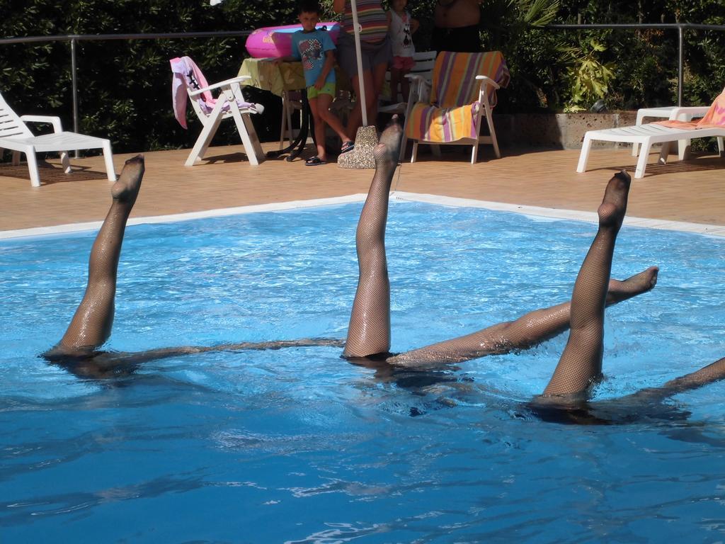 Hotel Europa Park Lido di Spina Luaran gambar
